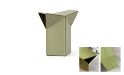 XU15 - Dark colored green Stools